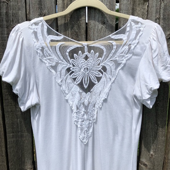 Charlotte Russe Tops - Charlotte Russe White Tee w/Lace Back